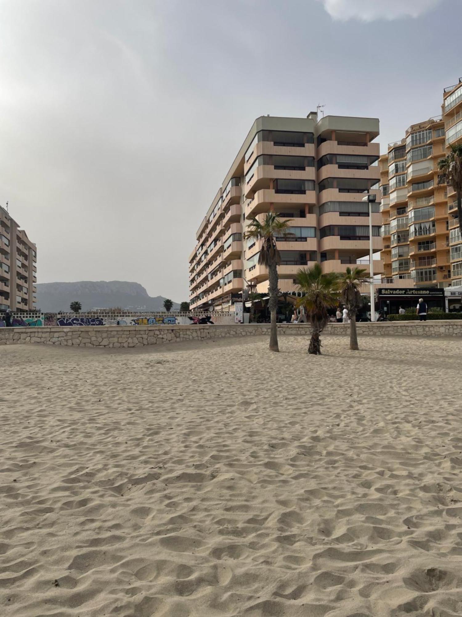 Eerstelijns Appartement Vive Cada Momento Zeezicht En Pal Aan De Boulevard En Strand Calpe, Toplocatie Exteriör bild