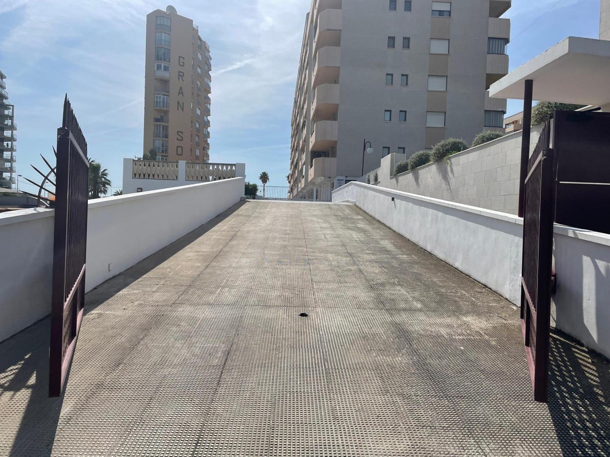 Eerstelijns Appartement Vive Cada Momento Zeezicht En Pal Aan De Boulevard En Strand Calpe, Toplocatie Exteriör bild
