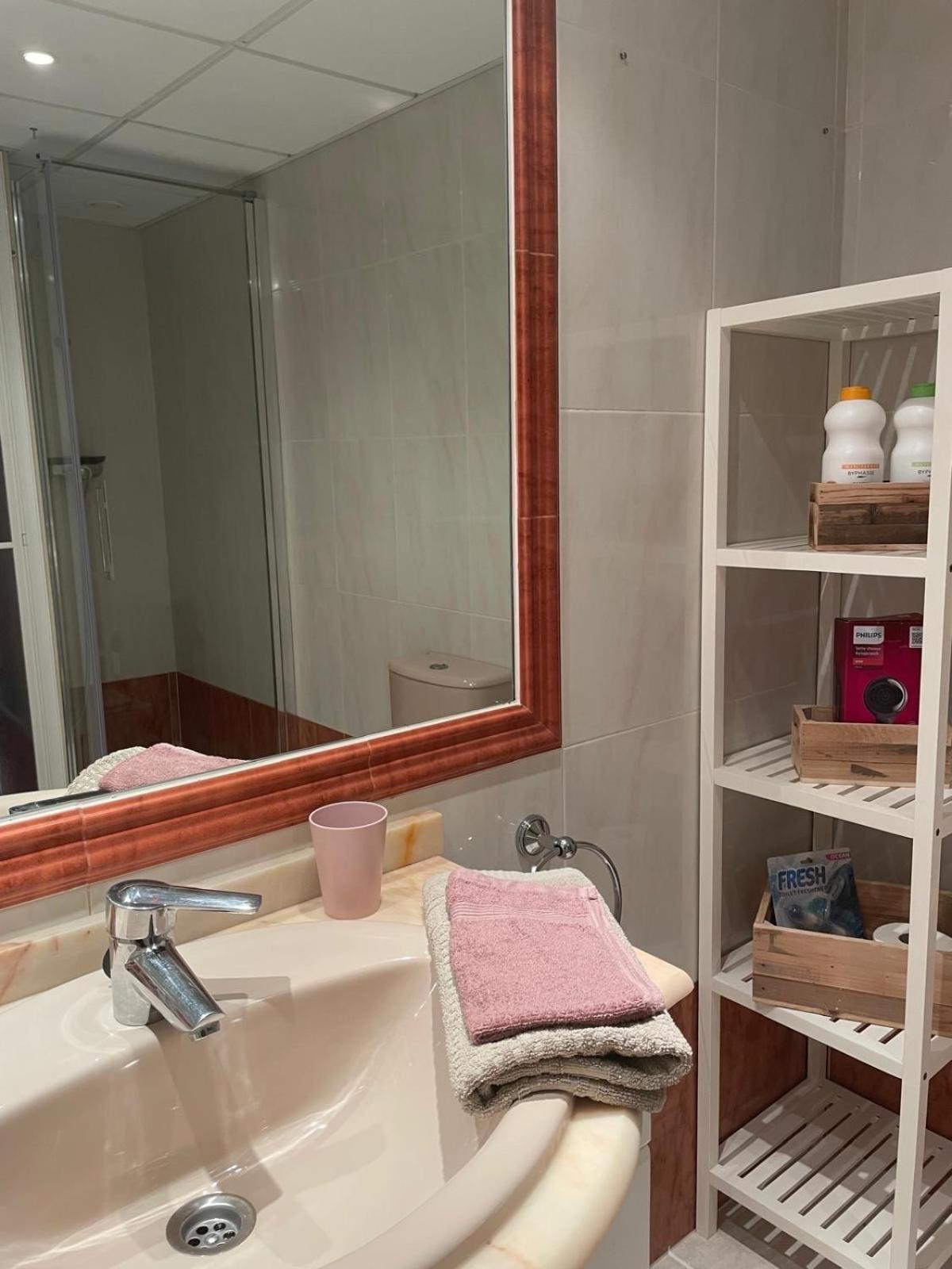 Eerstelijns Appartement Vive Cada Momento Zeezicht En Pal Aan De Boulevard En Strand Calpe, Toplocatie Exteriör bild